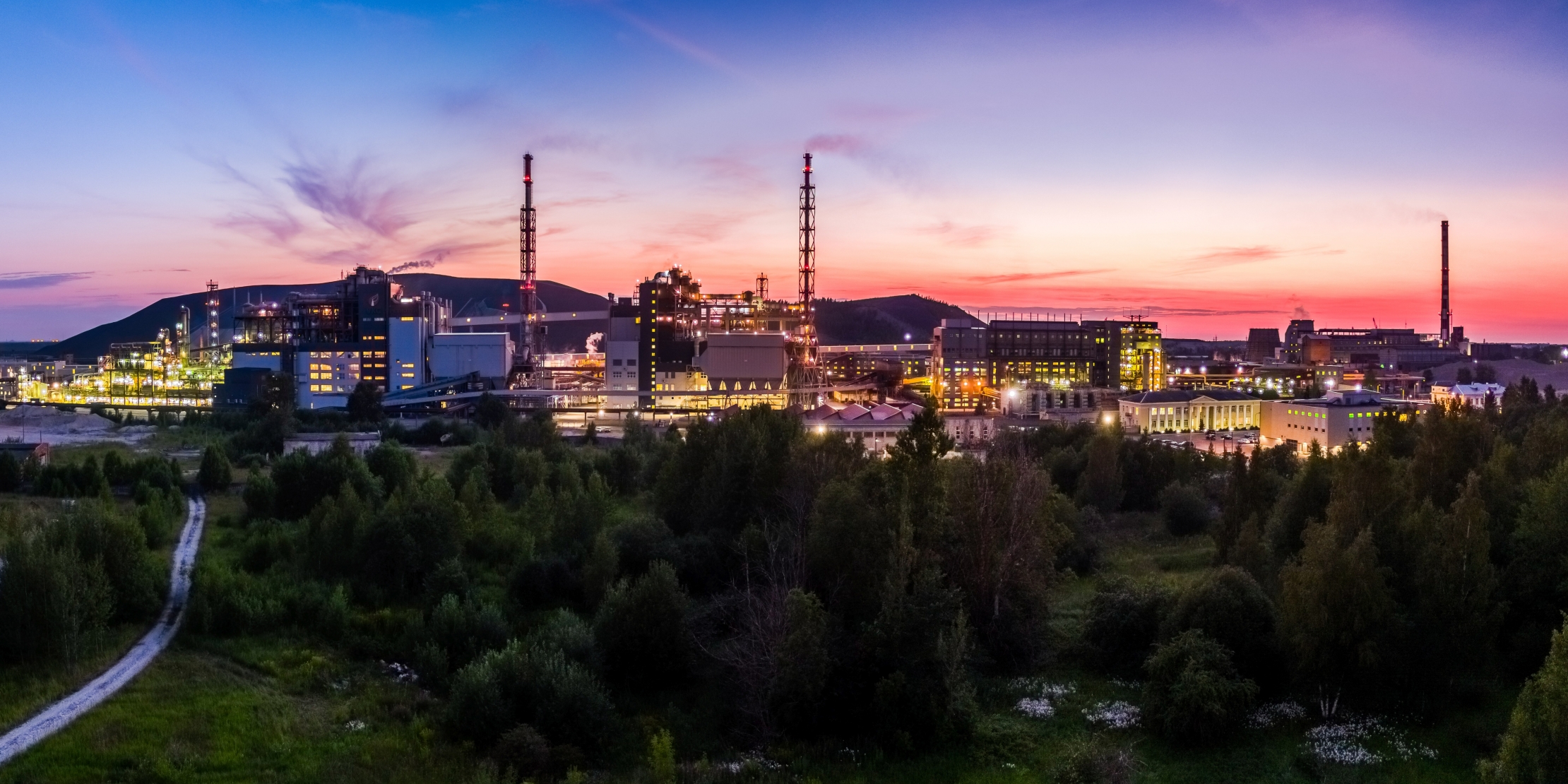 VKG-tööstusterritoorium-öine-panoraam
